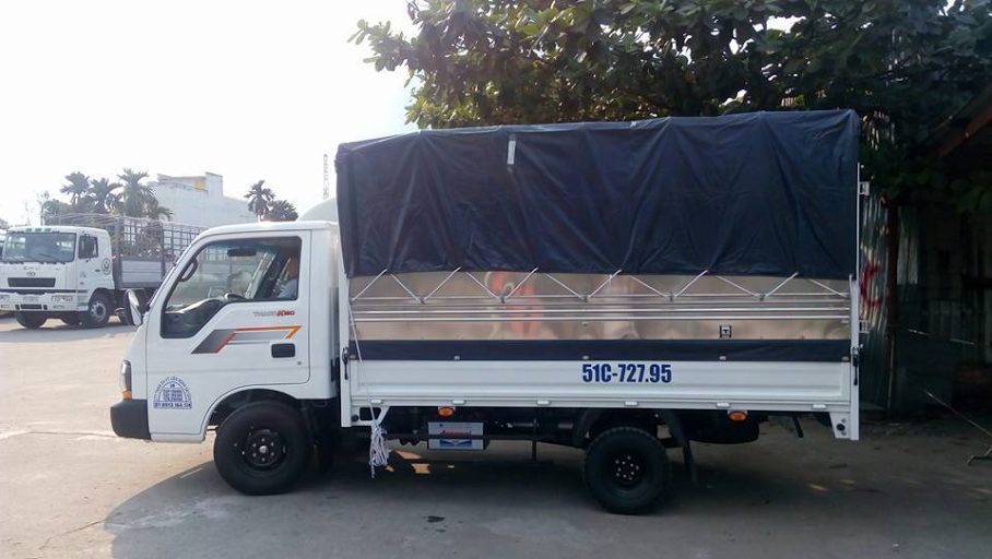 Xe chở hàng từ Hà Nội đến Lai Châu